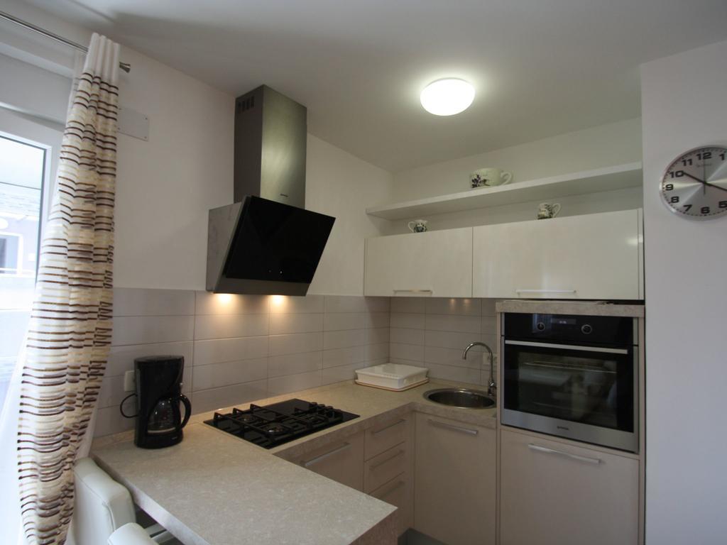 Apartment Tea Pula Exterior photo