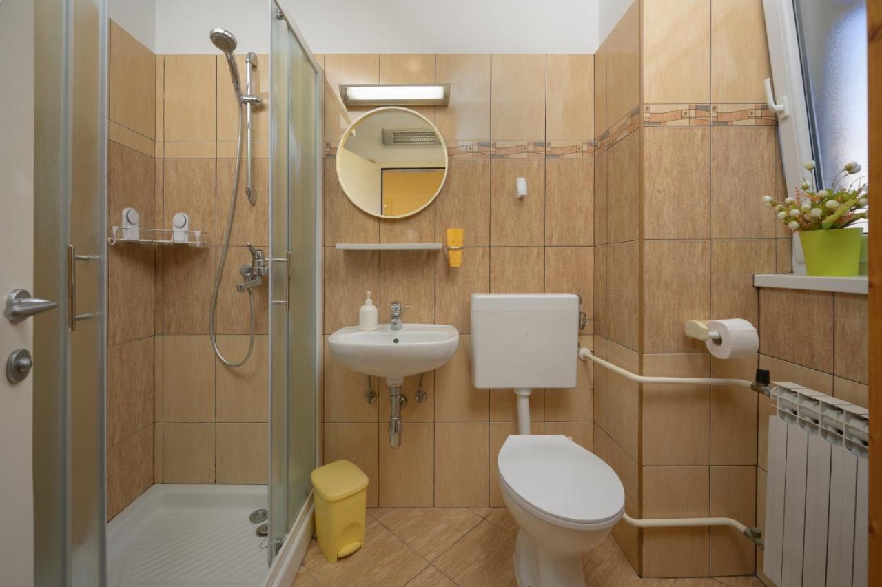 Apartment Tea Pula Exterior photo